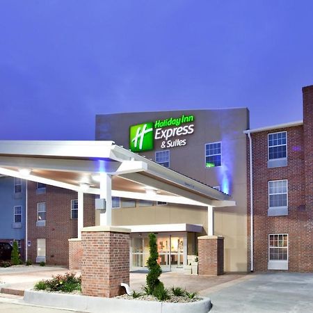 Holiday Inn Express Hotel & Suites North Kansas City By Ihg Zewnętrze zdjęcie