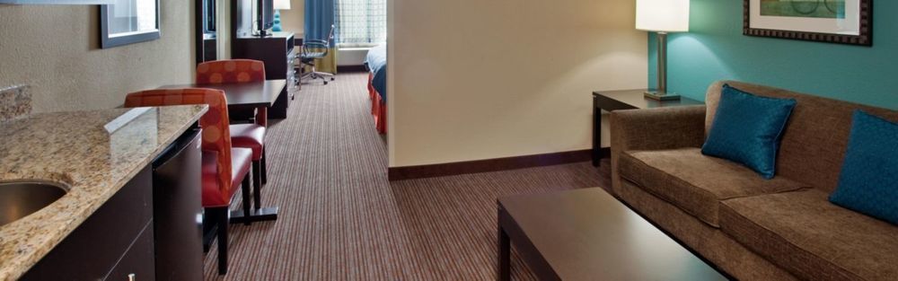 Holiday Inn Express Hotel & Suites North Kansas City By Ihg Zewnętrze zdjęcie