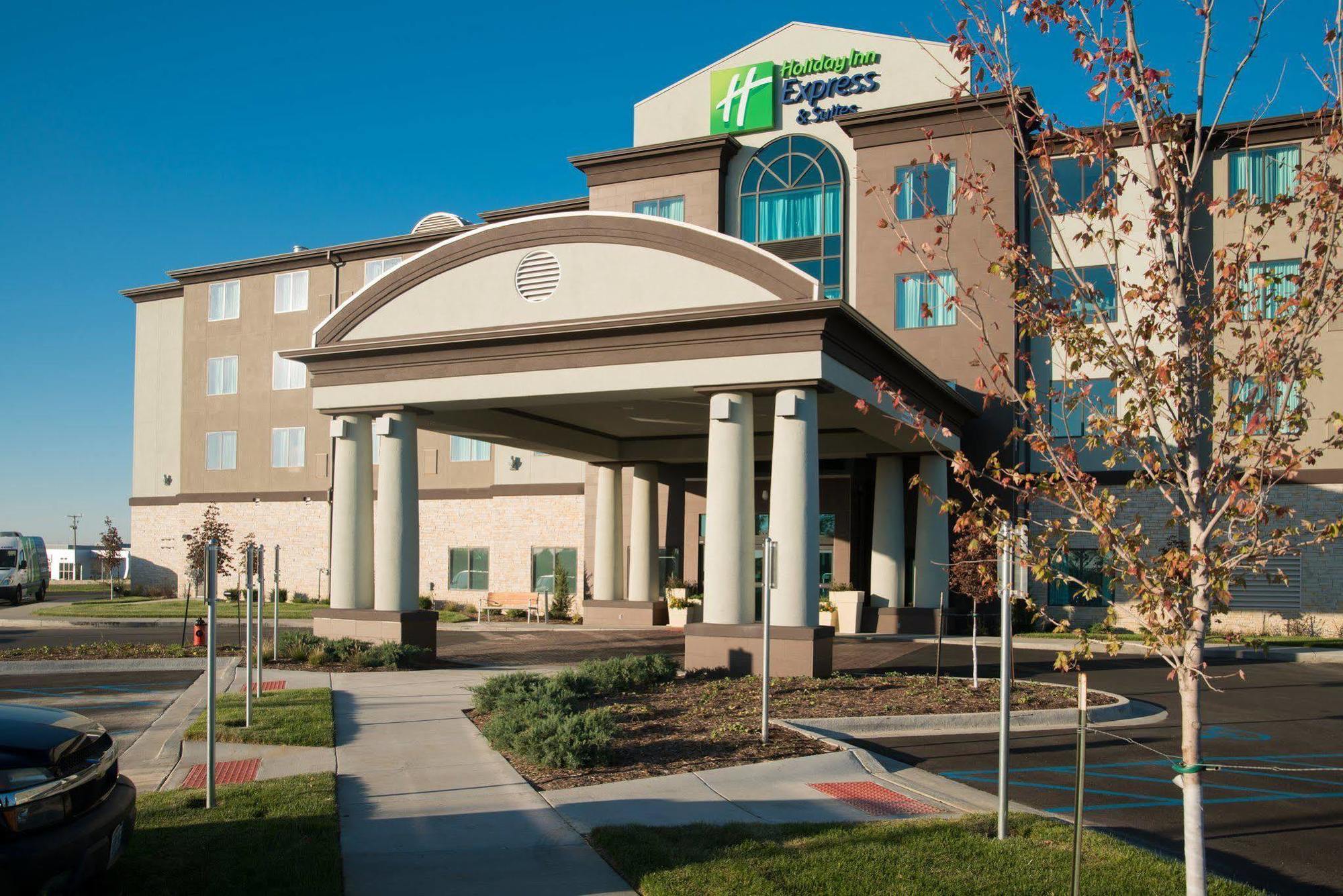 Holiday Inn Express Hotel & Suites North Kansas City By Ihg Zewnętrze zdjęcie