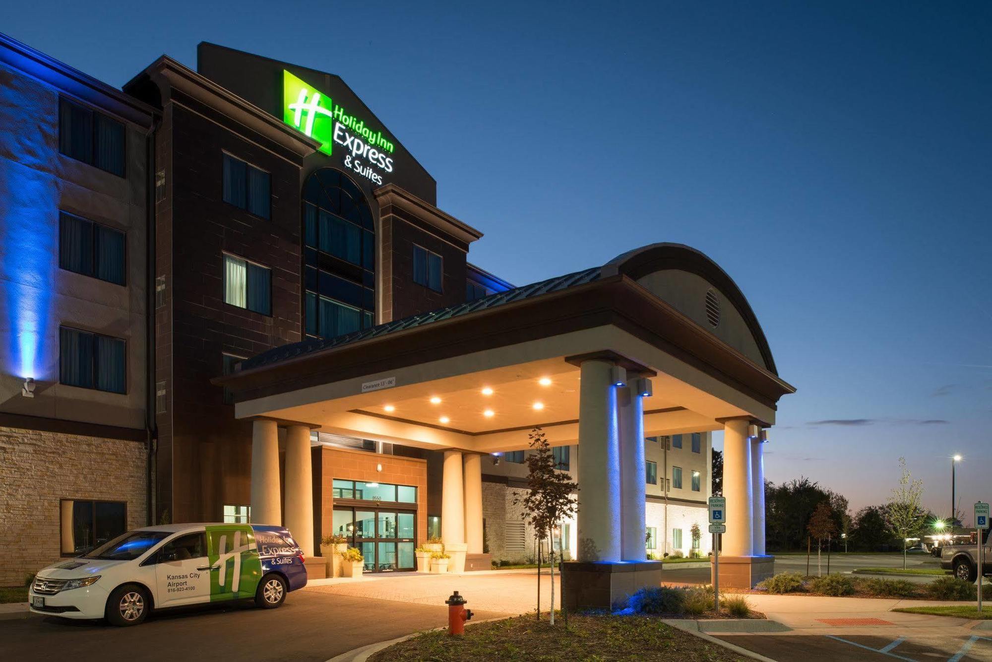 Holiday Inn Express Hotel & Suites North Kansas City By Ihg Zewnętrze zdjęcie