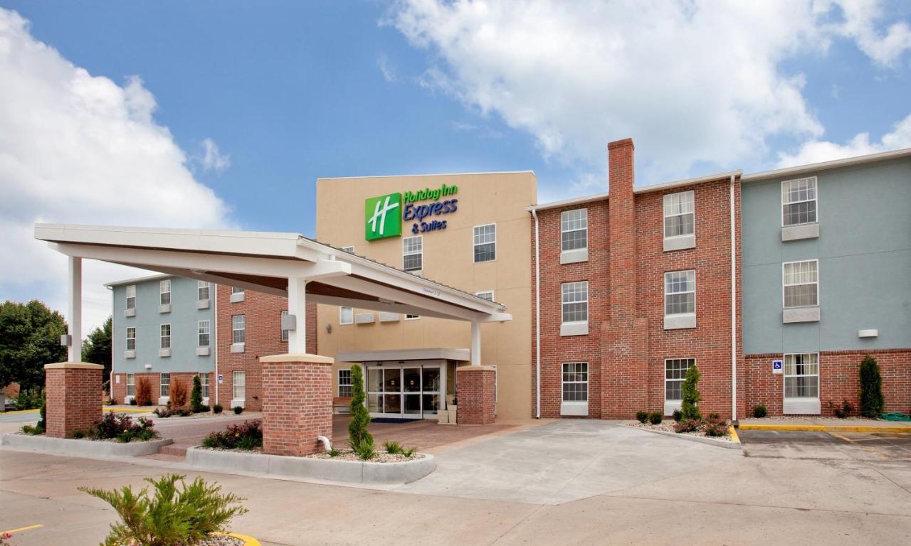 Holiday Inn Express Hotel & Suites North Kansas City By Ihg Zewnętrze zdjęcie